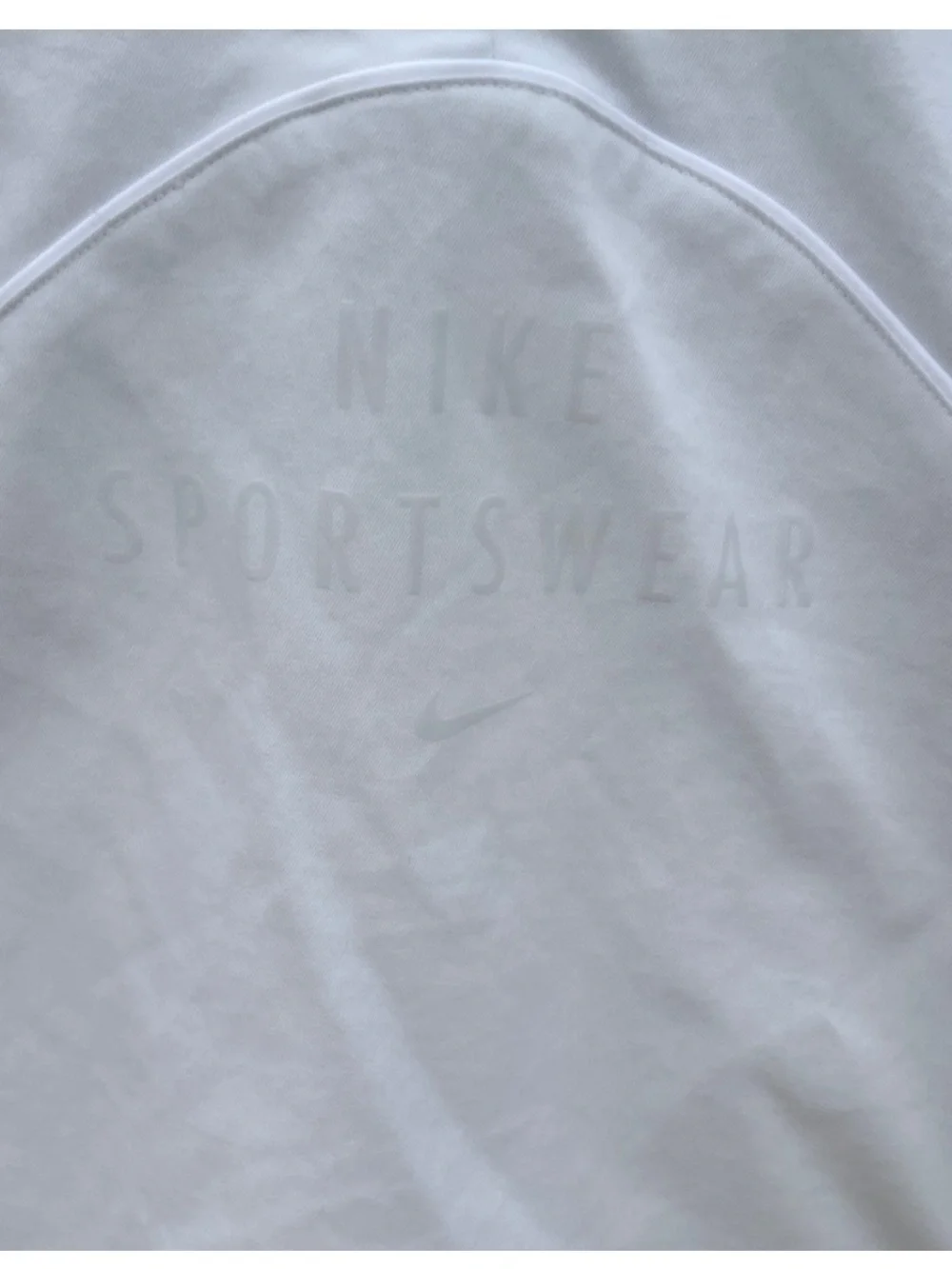 Nike sportswear women